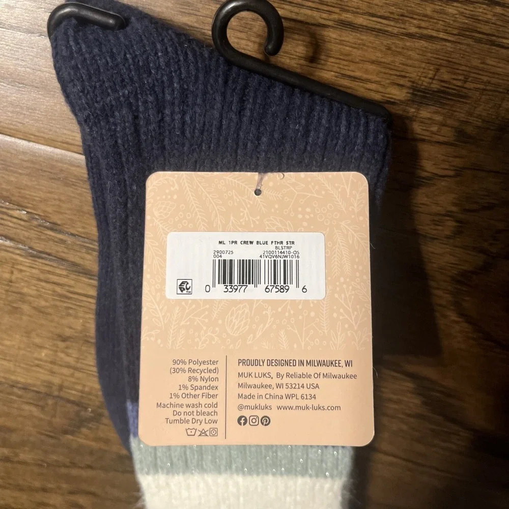 MUK LUKS Blue White Green Crew Boot Socks Shoe Size Women's 6-11 Men's 6-10 NWT